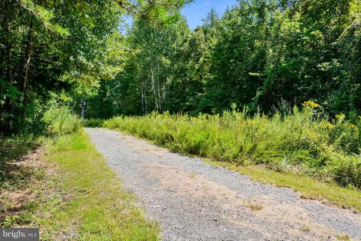 34 Whirlaway Dr, Stafford, Virginia 22556
