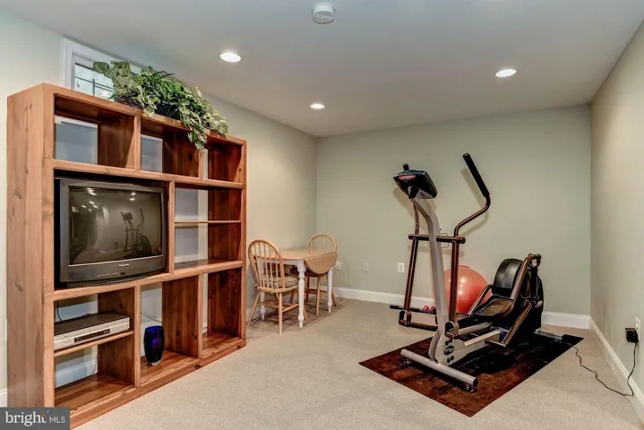 4607 Deming Ave, Alexandria, Virginia 22312