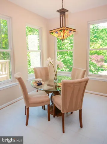 8921 Garden Stone Ln, Fairfax, Virginia 22031