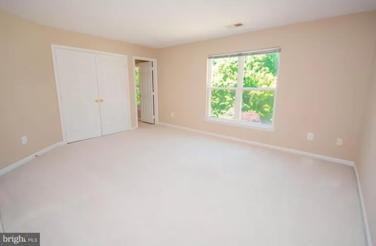 8921 Garden Stone Ln, Fairfax, Virginia 22031