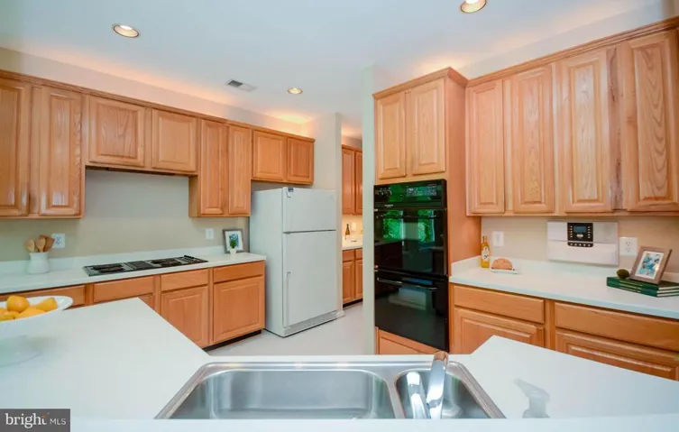 8921 Garden Stone Ln, Fairfax, Virginia 22031