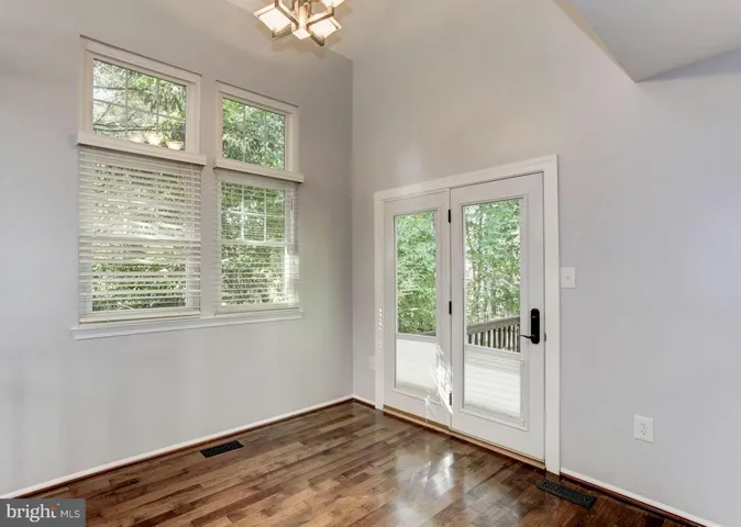 3106 Fennegan Ct, Woodbridge, Virginia 22192