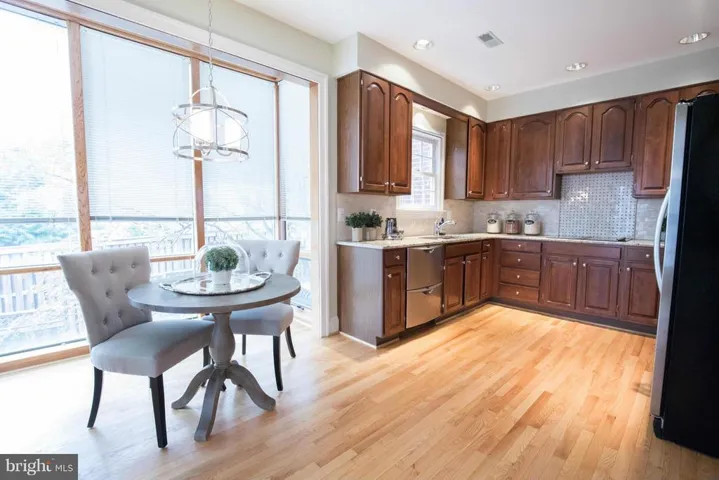 10440 Breckinridge Ln, Fairfax, Virginia 22030