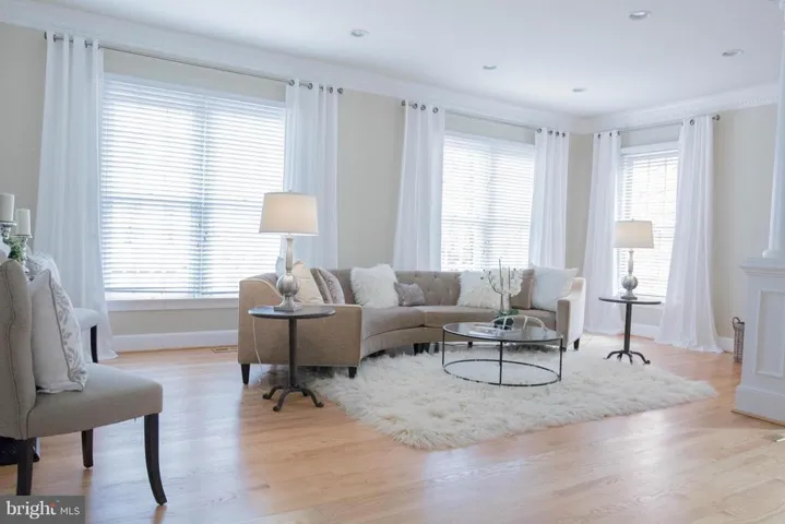 10440 Breckinridge Ln, Fairfax, Virginia 22030