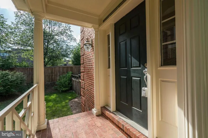 10440 Breckinridge Ln, Fairfax, Virginia 22030