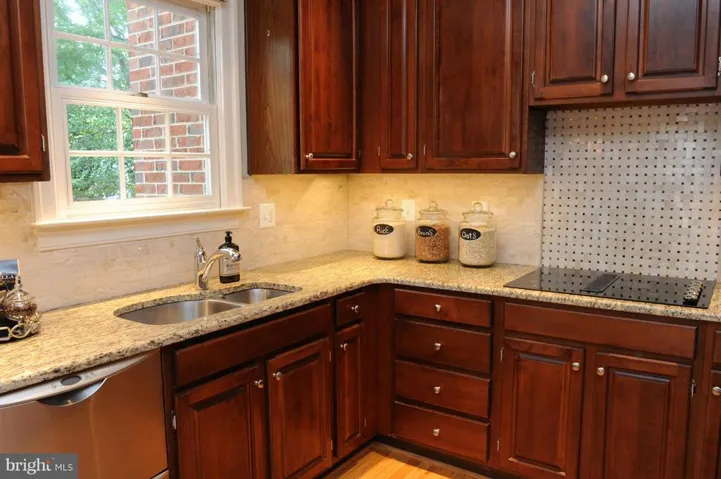 10440 Breckinridge Ln, Fairfax, Virginia 22030