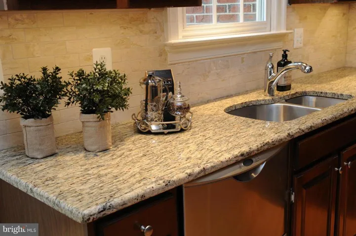 10440 Breckinridge Ln, Fairfax, Virginia 22030