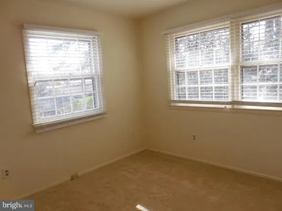 10227 Confederate Ln, Fairfax, Virginia 22030