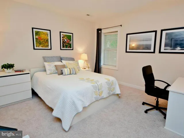 4098 Orchard Dr, Fairfax, Virginia 22032