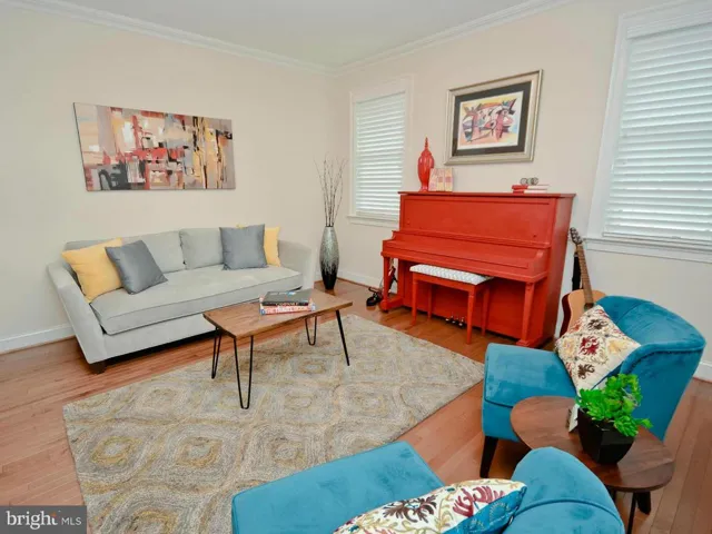4098 Orchard Dr, Fairfax, Virginia 22032