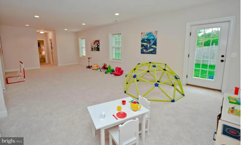 4098 Orchard Dr, Fairfax, Virginia 22032