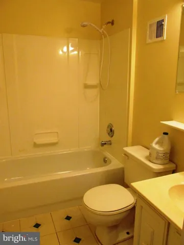 14889 Cherrydale Dr, Woodbridge, Virginia 22193