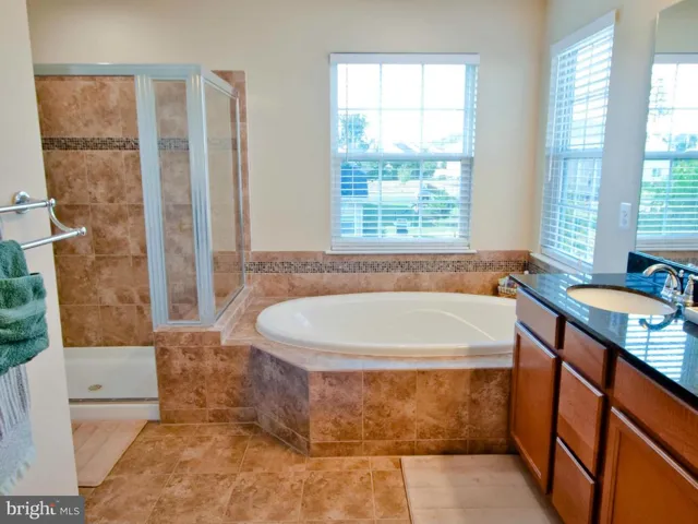 16404 Boatswain Cir, Woodbridge, Virginia 22191