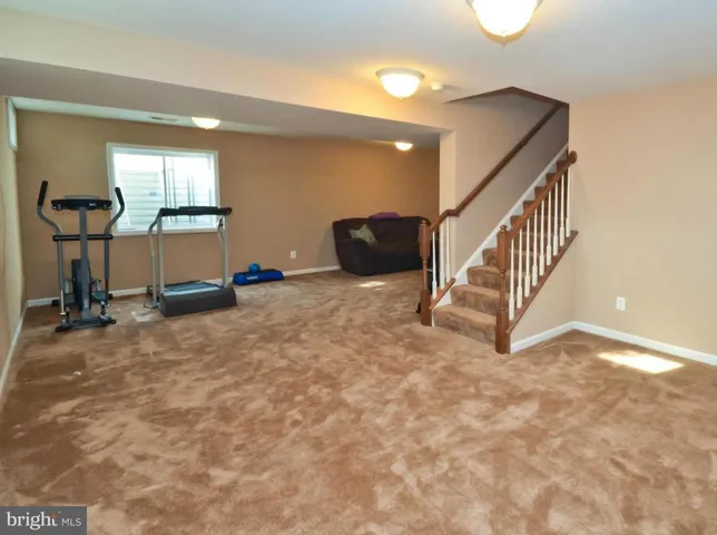 16404 Boatswain Cir, Woodbridge, Virginia 22191