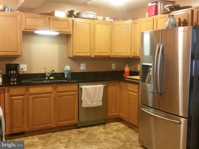 1712 Azalea Ln, Woodbridge, Virginia 22191