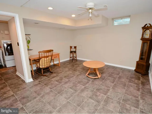 16083 Radburn St, Woodbridge, Virginia 22191