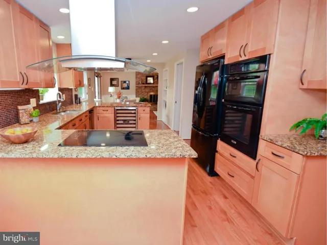 16083 Radburn St, Woodbridge, Virginia 22191
