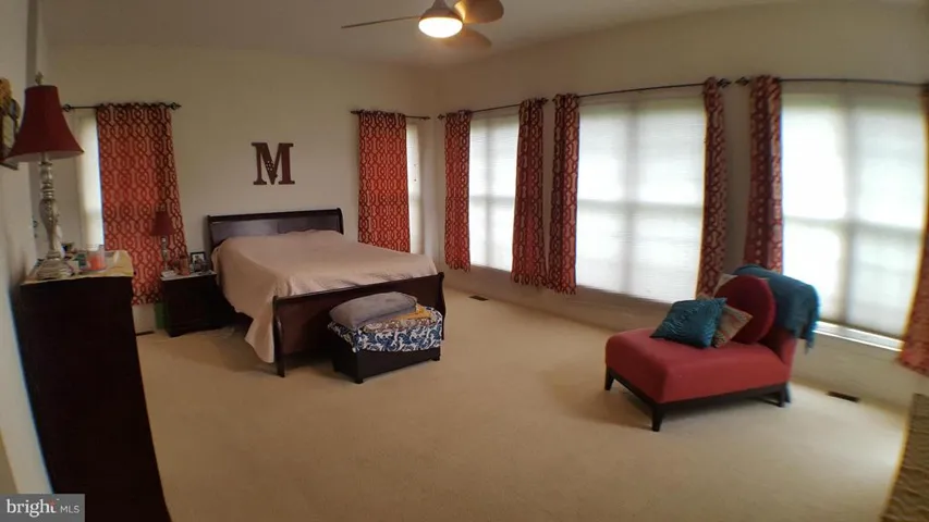 8163 Snead Loop, Gainesville, Virginia 20155