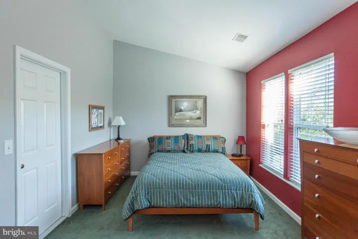 925 Rolfe Pl, Alexandria, Virginia 22314