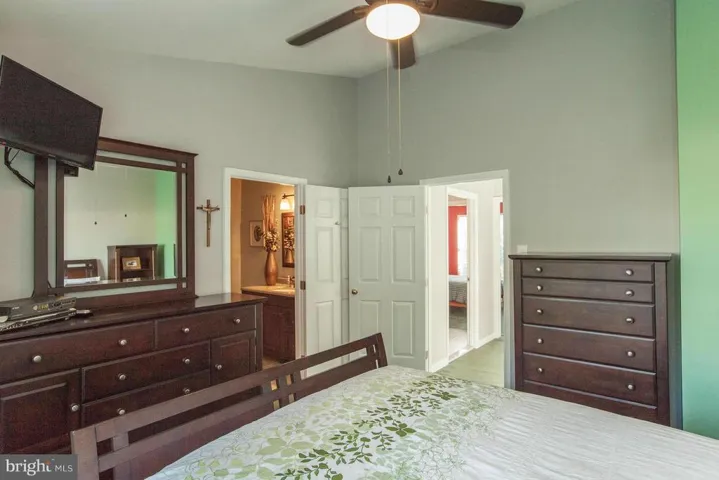 925 Rolfe Pl, Alexandria, Virginia 22314