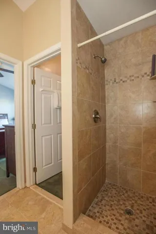 925 Rolfe Pl, Alexandria, Virginia 22314