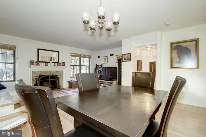 5403 Wycklow Ct, Alexandria, Virginia 22304