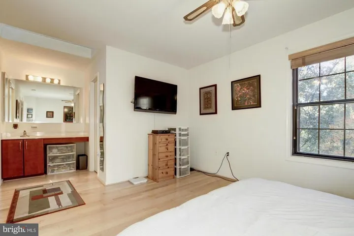 5403 Wycklow Ct, Alexandria, Virginia 22304