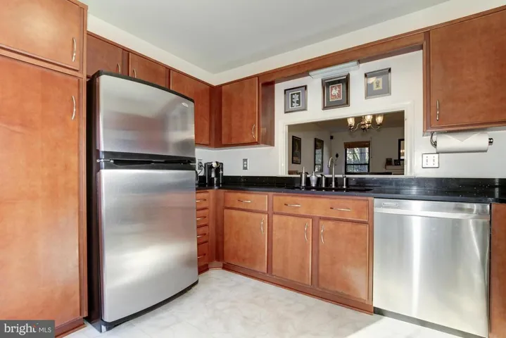 5403 Wycklow Ct, Alexandria, Virginia 22304