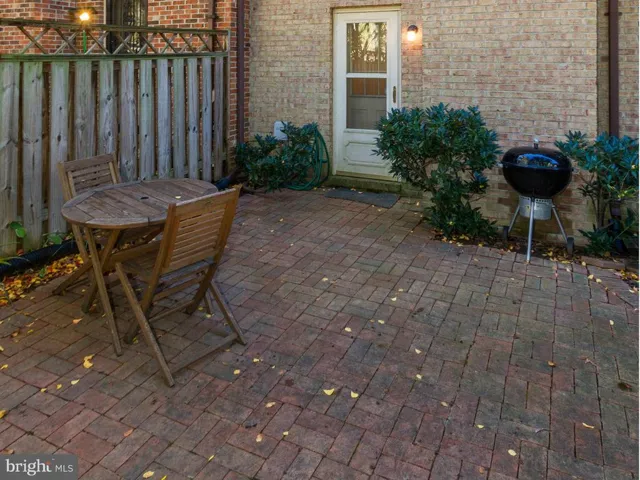 5403 Wycklow Ct, Alexandria, Virginia 22304