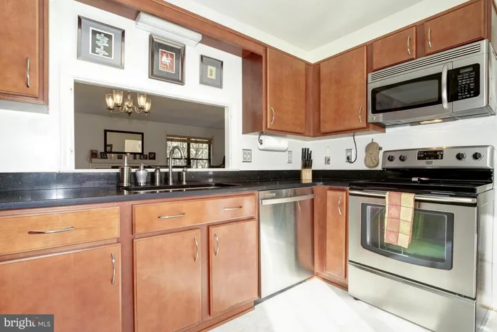 5403 Wycklow Ct, Alexandria, Virginia 22304