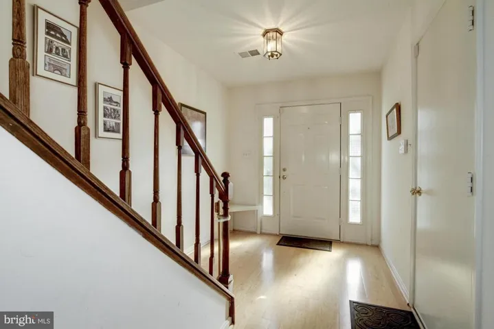 5403 Wycklow Ct, Alexandria, Virginia 22304