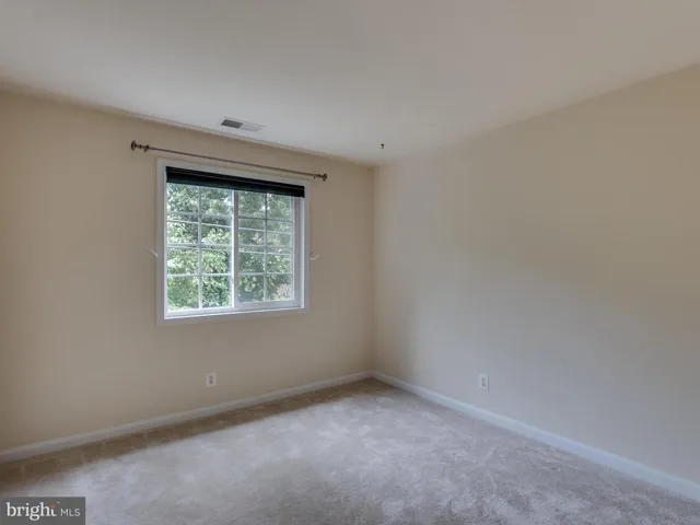 1655 Van Dorn St N #a, Alexandria, Virginia 22304