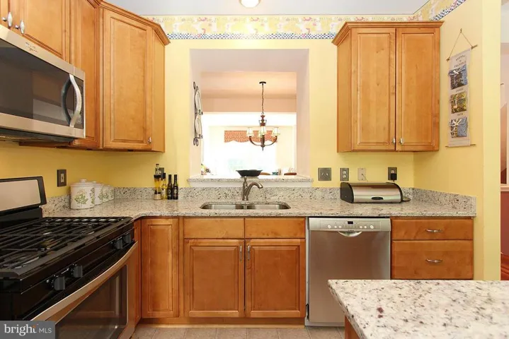20707 Waterfall Branch Ter, Sterling, Virginia 20165