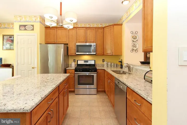 20707 Waterfall Branch Ter, Sterling, Virginia 20165