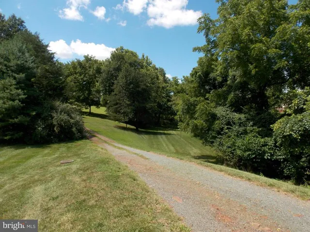 21233 Augusta Dr, Sterling, Virginia 20164