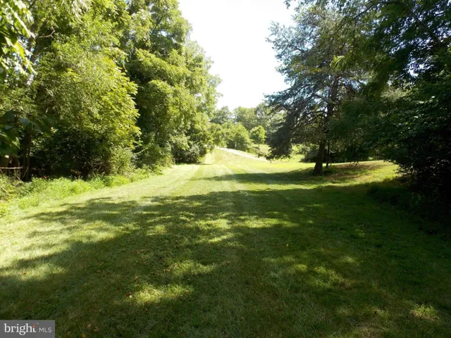21233 Augusta Dr, Sterling, Virginia 20164