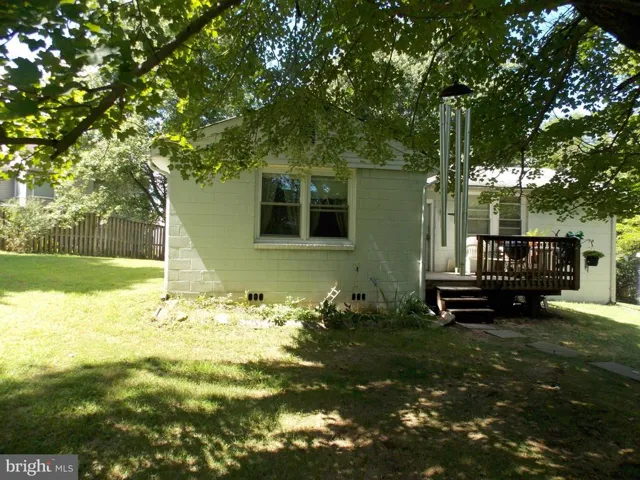 21233 Augusta Dr, Sterling, Virginia 20164