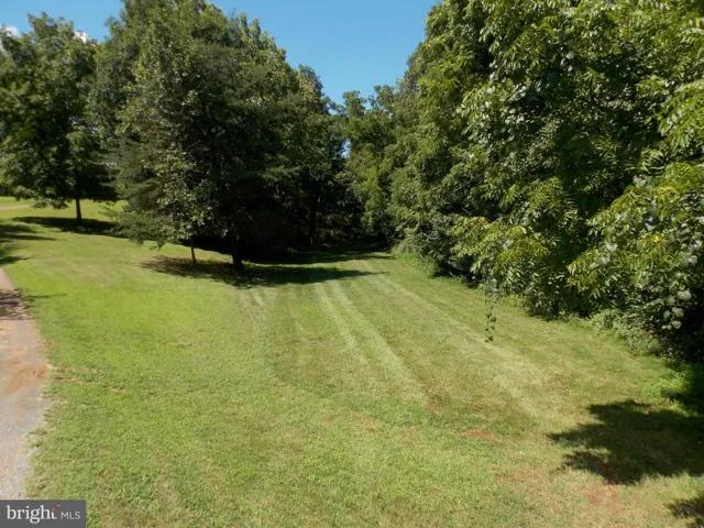 21233 Augusta Dr, Sterling, Virginia 20164