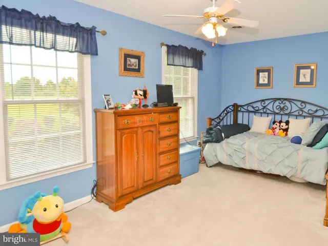 34 Whirlaway Dr, Stafford, Virginia 22556