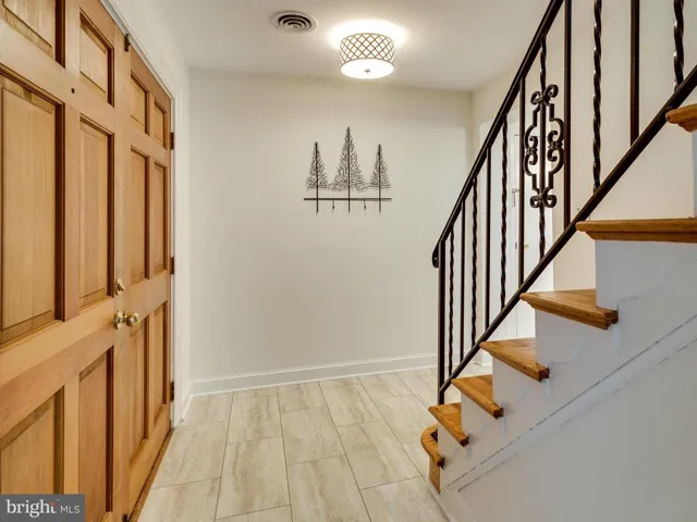 6148 Morgan St N, Alexandria, Virginia 22312