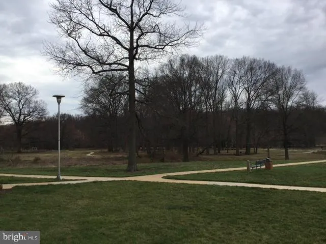 6641 Wakefield Dr #320, Alexandria, Virginia 22307