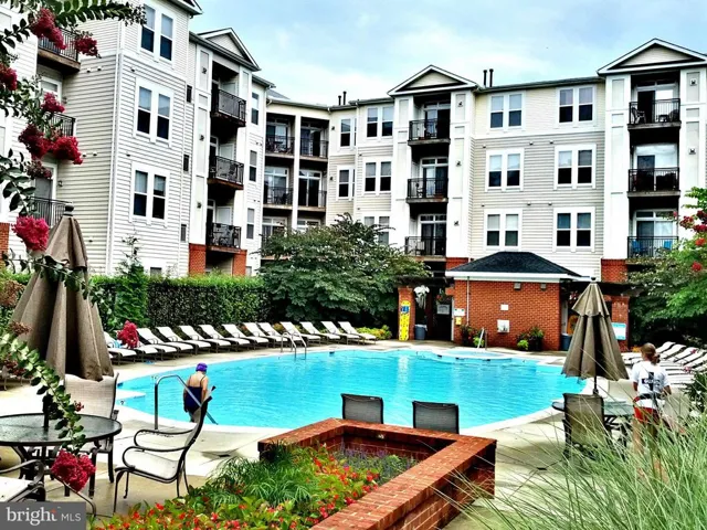 2655 Prosperity Ave #204, Fairfax, Virginia 22031