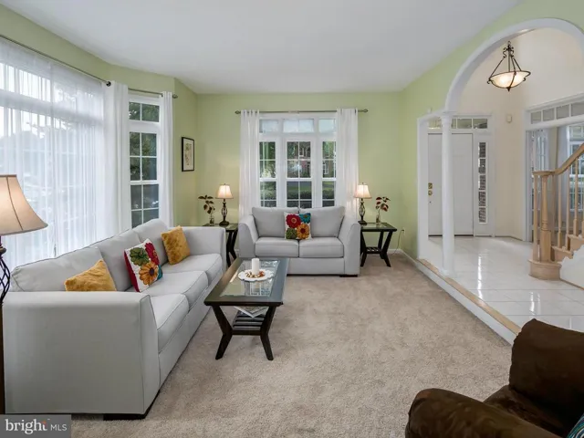 8497 Silverview Ct, Lorton, Virginia 22079