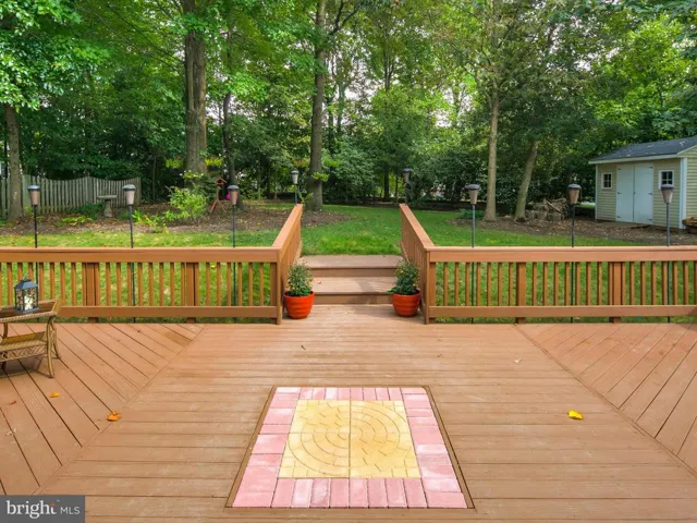 8497 Silverview Ct, Lorton, Virginia 22079