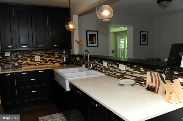 3340 Beechtree Ln, Falls Church, Virginia 22042