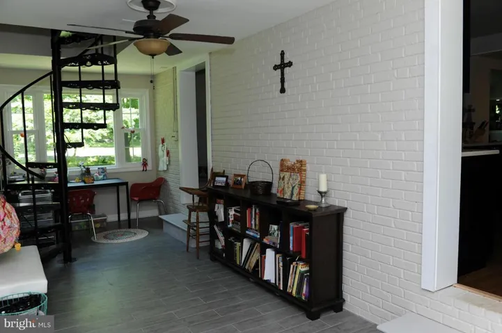 3340 Beechtree Ln, Falls Church, Virginia 22042