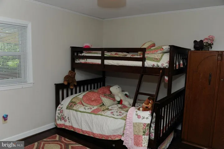 3340 Beechtree Ln, Falls Church, Virginia 22042