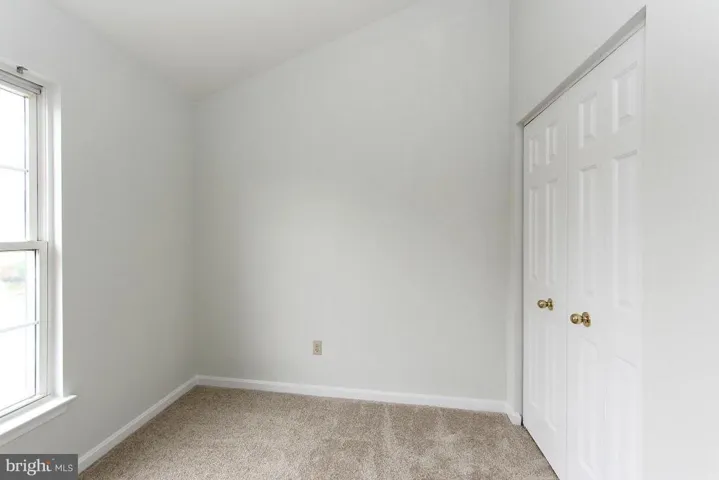14160 Compton Valley Way, Centreville, Virginia 20121