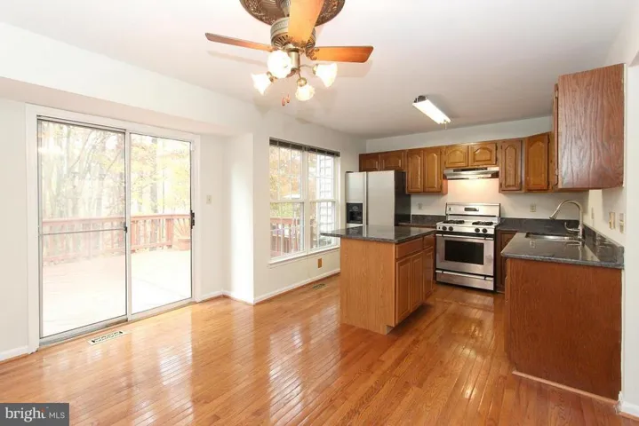 14160 Compton Valley Way, Centreville, Virginia 20121