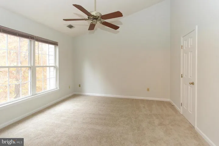 14160 Compton Valley Way, Centreville, Virginia 20121